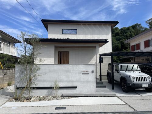 堺市　新築外構工事　🔳シンプルなのに存在感のある　暮らしを引き立てる洗練外構